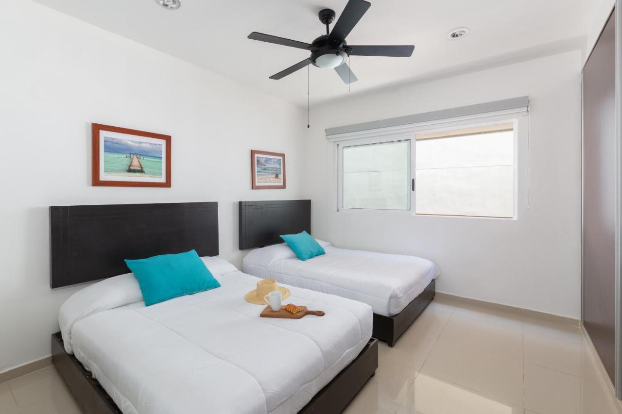 Phenomenal Combo Of 2 Separate Ph 1 In Playa Del Carmen With Private Jacuzzi, Chic Amenities, Gym And 2 Rooftops Экстерьер фото